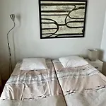 Lamminmaeen Juhla Ja Peti *
